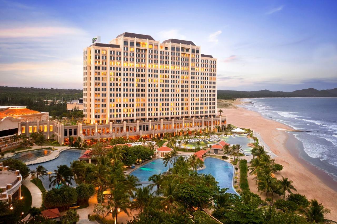 Holiday Inn Resort Ho Tram Beach By Ihg Екстериор снимка